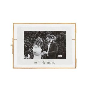 Wall Hanging Metal Photo Frame Created With Artistic Precision Perfect For Meaningful <b>Gift</b> And <b>Memory</b> Preservation - Product Image 2