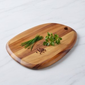 Planche à découper ovale en bois rustique élégante, bloc de découpe en bois naturel avec trou de suspension - Product Image 5