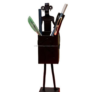 งานฝีมือศิลปะโบราณของชนเผ่าขนาด11.5นิ้วปากกาเหล็กสีดำแบบดั้งเดิมขาตั้งสำหรับตกแต่งสำนักงานที่บ้านจากอินเดีย - Product Image 2