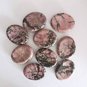 Pierre de méditation en rhodonite naturelle pour le pouce |   Pierre de guérison en cristal pour le pouce |   Fabricant et fournisseur en gros d'Inde - Product Image 3