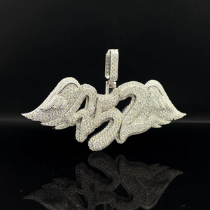 Pendentif en alliage plaqué or pour homme, style hip-hop, avec diamants, design goutte de glace urbaine personnalisé - Product Image 1