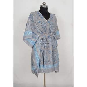 ชุดคลุมยาวลายสัตว์ คอวี ผูกเชือก ทรงปล่อยชายระบาย ผ้าฝ้ายอินเดียเนื้อนุ่ม แต่งลูกไม้ เหมาะสำหรับใส่ไปทะเล ชุดเพื่อนเจ้าสาว สำหรับผู้หญิง - Product Image 6