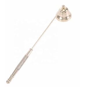 Último diseño de mango largo de latón vela Snuffer Navidad extintor de incendios mecha Snuffer precio al por mayor - Product Image 5