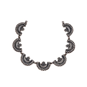 Vintage Style <b>Oxidized</b> Sier Collar Bone Sterling Metal Custom Design Floral Motifs Women's Anniversary Party Pearl Jewelry Gift - Product Image 1