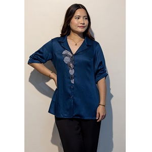 เสื้อเชิ้ต EURELLA Blue Giza Cotton พรีเมียม สวยหรูสำหรับผู้หญิง ใส่ได้ทุกวัน ซื้อโดยตรงจากซัพพลายเออร์ - Product Image 1