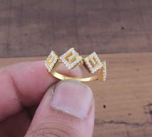 Anillo de Lujo Chapado en Oro con Circonita Cúbica Brillante AAAA, Anillo de Compromiso Romántico para Mujer, Joyería al por Mayor Gratis - Product Image 1