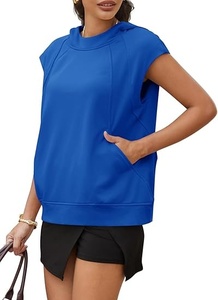 Sudadera con capucha de manga corta para mujer, top informal de punto de algodón de color liso con bolsillos, azul - Product Image 4