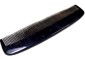 <b>Hot</b> Selling Buffalo Horn <b>Comb</b> High Quality Natural Colored Modern Love Angel Design Eco-Friendly Handmade FAIZA CRAFT Custom - Product Image 2