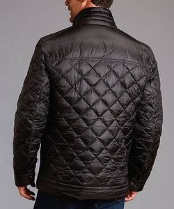 Blouson d'aviateur court en polyester et nylon personnalisé blouson d'aviateur matelassé pour hommes blouson d'aviateur matelassé en polyester personnalisé pour hommes - Product Image 4