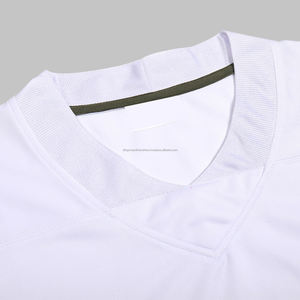 Logotipo personalizado Números Nuevo estilo Conjunto de camisetas de alta calidad Hombres Camisetas de fútbol Ropa personalizada - Product Image 3