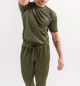 Ensemble de survêtement deux pièces vert olive pour homme, 100% coton molletonné, fabriqué au Pakistan, impression personnalisée, survêtement de jogging pour homme - Product Image 5