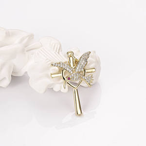 จี้รูปนกฮัมมิงเบิร์ดประดับเพชรเลี้ยงในห้องปฏิบัติการทอง 14K เครื่องประดับชั้นดีสำหรับผู้หญิง - Product Image 3