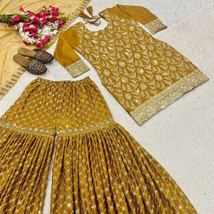 Traje Sharara amarillo mostaza para mujer, con bordados elaborados |   Conjunto Punjabi Sharara con Trabajo de Zari y Lentejuelas con Dupatta |   Boda - Product Image 1