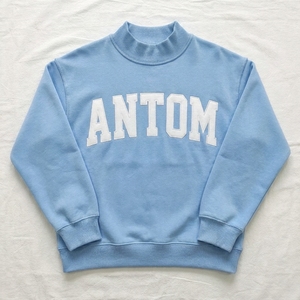 Sudadera Personalizada Negra con Cuello Redondo, Unisex, de Algodón y Felpa, con Logotipo de Letras Blancas, Estilo Urbano, OEM ODM - Product Image 4
