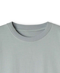 T-shirt graphique oversize pour homme en coton, coupe carrée, col rond, épaules décontractées, manches courtes, style streetwear décontracté, t-shirt vierge, vente en gros - Product Image 4
