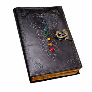 Carnet en cuir fait main avec motif de dragon en relief et pierres précieuses colorées, carnet de luxe pour écrire et dessiner - Product Image 1