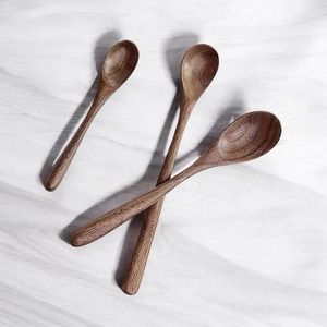 Cuchara de Cocina Ecológica de Madera Natural, Utensilio de Cocina de Madera Maciza para Remover, Freír y Servir Platos, en Venta - Product Image 1