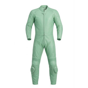 Traje de Motociclismo de Alto Rendimiento para Pilotos y Carreras, Tejido Transpirable para Mayor Comodidad y Control en Viajes Largos - Product Image 3