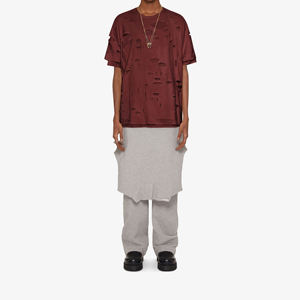 Camiseta de Manga Corta para Hombre, Estilo Oversize, Desgastada, Cuello Redondo, Color Borgoña, Algodón, Estilo Urbano, Tejido de Punto, Corte Regular - Product Image 3