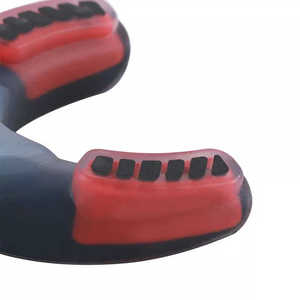 Protector Bucal Unisex de PVC de Alta Calidad y Diseño Superior, Equipo de Protección Ligero para Entrenamiento de Boxeo, Protectores Bucales Personalizados - Product Image 4