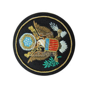 Badges brodés à la main personnalisés en tissu durable pour vêtements, marque privée - Product Image 6