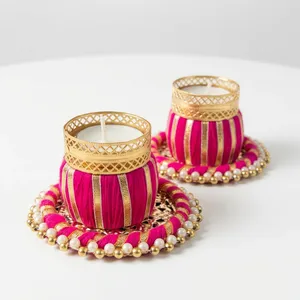 Porte-bougie rond fait main avec fil doré rose et garniture de perles pour la décoration de Noël, de Pâques et de la maison, porte-bougie de luxe - Product Image 1