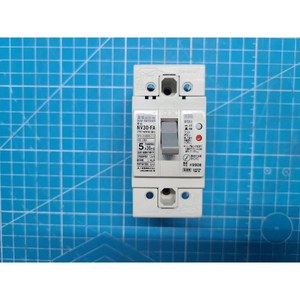 Disjoncteur différentiel Mitsubishi NV30-FA 2P2E NV30-FA 2P 5A, d'occasion, pièces d'équipement semi-conducteur de la série Legacy - Product Image 5