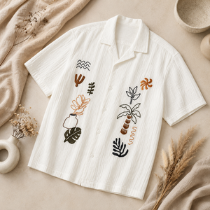 เสื้อเชิ้ตผู้ชายผ้าฝ้ายปักลายหรูหราสีงาช้าง แขนสั้น สไตล์ลำลองสำหรับฤดูร้อน ลายใบปาล์ม - Product Image 4