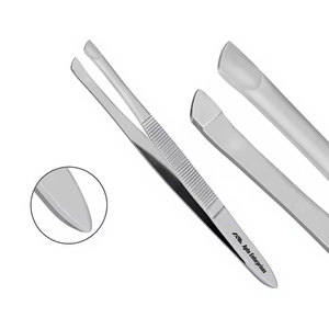 Pinza para Cejas con Punta Inclinada de 3.5 Pulgadas, Mango Antideslizante con Dientes, Precisión Alemana para Depilación, Belleza y Salón - Product Image 1