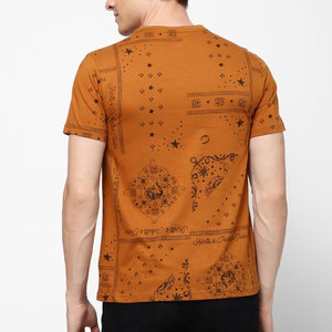 เสื้อยืดคอกลมแขนสั้นผู้ชายทรงปกติ ผ้าฝ้าย 100% สวมใส่สบาย บริการ OEM รับทำโลโก้ คุณภาพสูง แห้งเร็ว - Product Image 3