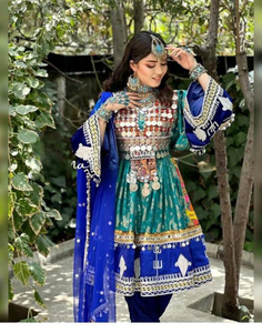 Robe traditionnelle moderne à faible MOQ, couleur personnalisée, design plaqué or, haute qualité, fournisseur direct d'usine, robe afghane Kuchi - Product Image 3