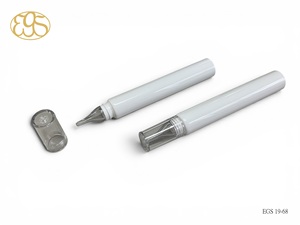 Nuevo tubo de plástico con sistema de flujo único y controlable, fabricado con material PE de biobase PCR, apto para envasado de cosméticos y compatible con ECP (2026) - Product Image 2
