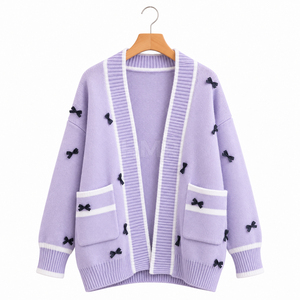 Cardigan en acrylique tricoté lavande HMR Sisterhood Sorority avec décorations de nœuds noirs, manches longues, col en V, style doux pour femmes - Product Image 5