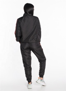 ชุดวอร์มผู้ชายแบบมีฮู้ด ดีไซน์สั่งทำขายส่ง ปี 2026 แบบลำลอง สีพื้น ระบายอากาศได้ดี คุณภาพสูง สำหรับฤดูหนาว - Product Image 6