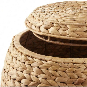 Round Natural Hand <b>Woven</b> Water Hyacinth Organizer with Lid for Laundry, Blankets, Plants - Product Image 2