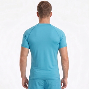 T-shirt de natation personnalisé pour homme, T-shirt de compression pour homme, T-shirt de plage ajusté, T-shirt de fitness à col rond pour homme - Product Image 2
