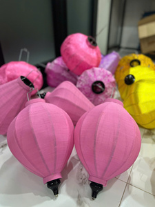 Premium Linen Fabric Silk Lanterns Vietnam Bamboo Frame Silk Lanterns Decorative Silk Lanterns For Hotel Decor - Product Image 4