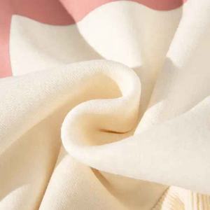 Sweat à capuche brodé en chenille design élégant en molleton de coton de qualité supérieure, parfait pour le streetwear, décontracté, quotidien, mode hivernale confortable - Product Image 5