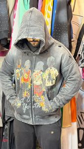 Sudadera con Capucha para Hombre, Estilo Urbano, Impresión DTG, Algodón Grueso, Lavado Desgastado y Vintage, Venta al Por Mayor - Product Image 1
