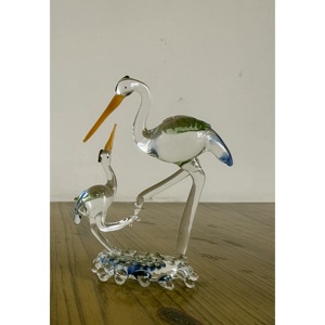 Miniature en verre soufflé à la main, figurine indienne sur le thème des animaux, famille de grues, blanc - Product Image 1