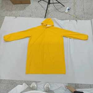 New Arriver Rain Poncho Waterproof Raincoat <b>Jacket</b> Poncho Raincoat Custom Color Rain Poncho Yellow Raincoat Hooded with pockets - Product Image 3