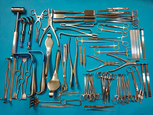 Lote Básico de 74 Piezas de Instrumentos Quirúrgicos Ortopédicos Manuales de Acero Inoxidable con Certificación CE para Uso Profesional en Hospitales y Clínicas - Product Image 3