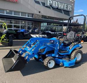 Tracteur utilitaire compact bleu LS Massey Ferguson 20 4x4 avec tondeuse autoportée, chargeur frontal, moteur diesel 4 temps, transmission par engrenages, haute productivité - Product Image 3