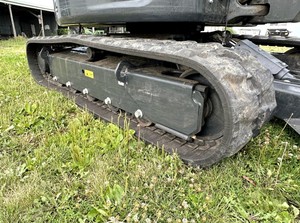 Équipement de terrassement E50 fiable pour les travaux résidentiels et commerciaux - Product Image 4