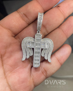 Pendentif Croix Aile d'Ange en Moissanite, Pendentif Croix Bling Glacé, Pendentif en Argent 925, Style Hip-Hop, Passe le Testeur de Diamant - Product Image 1