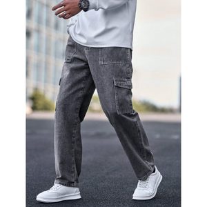 Jean cargo multipoches gris anthracite style rétro vintage tendance moderne, coupe ample, en denim, éco-responsable, style urbain, bas de tenue mode - Product Image 5