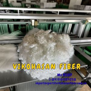Copos de PET Reciclado 4D HD Blancos Huecos Secos Vikohasan Fabricante Fibra Discontinua Poliéster Certificado GRS Resistente a la Abrasión y al Fuego - Product Image 4