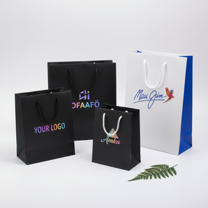 Bolsas de Papel Laminado Brillante de Lujo, Ecológicas y Reciclables, con Logotipo Personalizado, Asas de Cinta/Cuerda de Algodón, para Promoción de Joyería Premium - Product Image 4