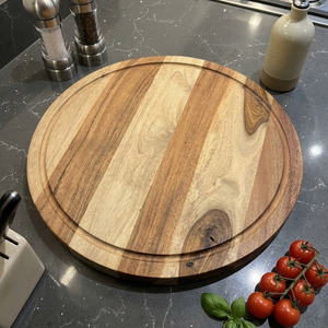 Tabla de cortar redonda de madera de acacia al por mayor de fábrica con asa incorporada para preparación de alimentos, hecha en Vietnam, buen precio - Product Image 3
