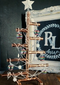 Sapin de Noël de taille idéale, design luxueux, plaqué or rose, personnalisable, avec branches droites. - Product Image 6